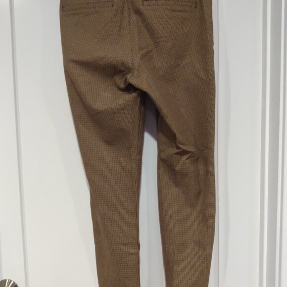 OLD NAVY High-Waisted Pixie Skinny Ankle Pants, Gold Houndstooth, Size 4P - Picture 9 of 9